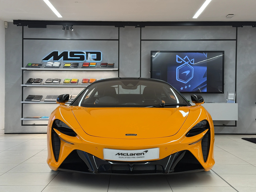 McLaren Artura V6 Phev Orange #4