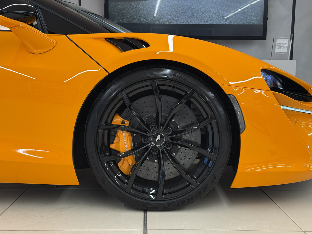 McLaren Artura V6 Phev Orange #6