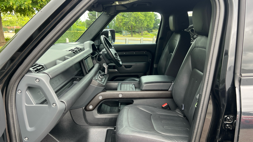 Land Rover Defender 110 X 110 Black #3