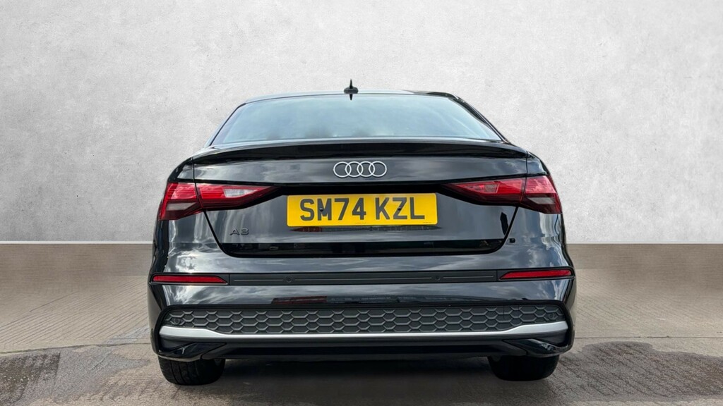 Audi A3 30 Tfsi Sport SM74KZL Black #4