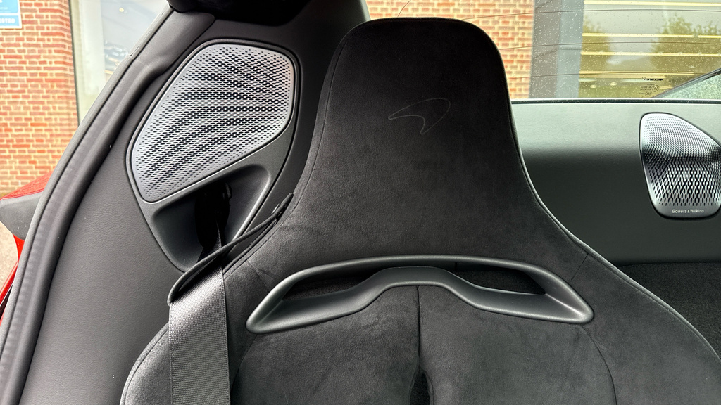McLaren Artura 3.0T V6 7.4Kwh #18