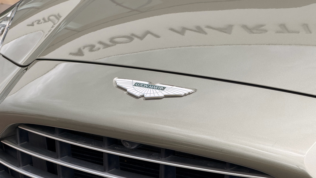 Aston Martin DBX V8 550 Green #20