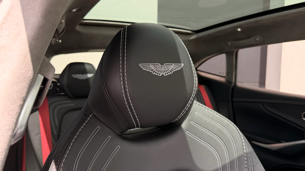 Aston Martin DBX V8 550 Black #5