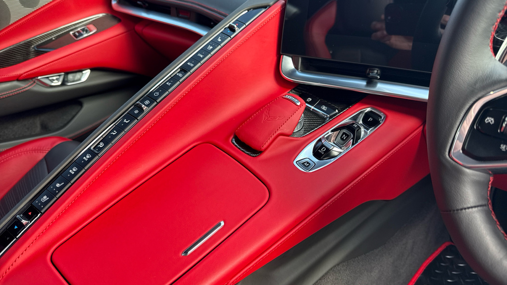 Chevrolet Corvette Stingray Automatic Red #24