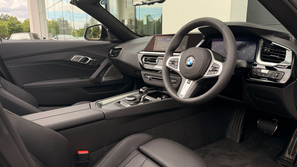 BMW Z4 M40i Shadowline Plus Grey #3