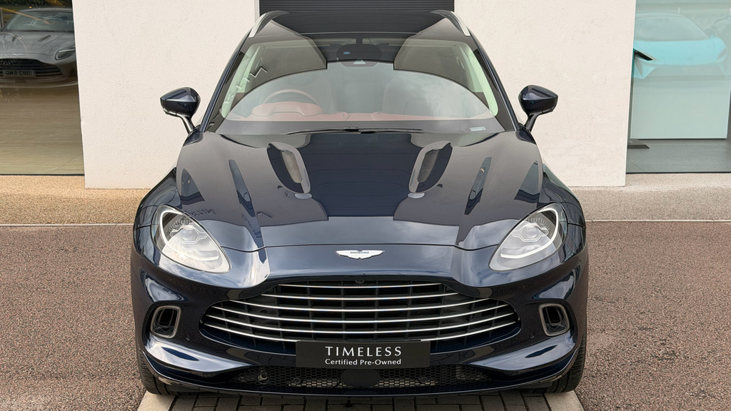 Aston Martin DBX V8 550  #21