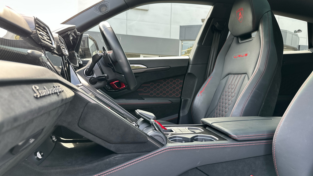 Lamborghini Urus S V8 S - 1829 Miles Yellow #8