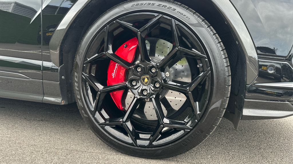 Lamborghini Urus S V8 S - 1829 Miles Yellow #9