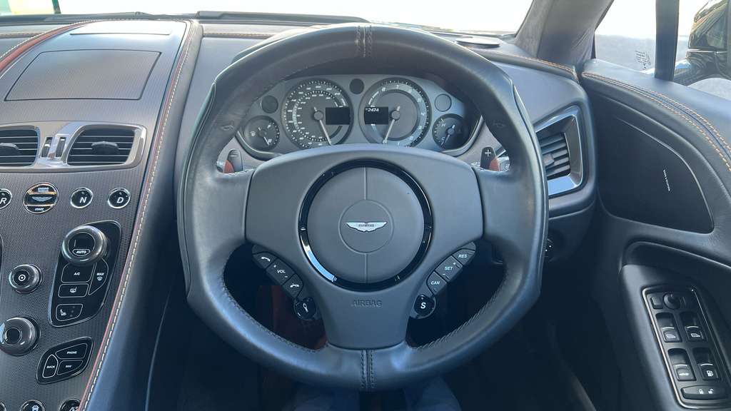 Aston Martin Vanquish V12 Black #10