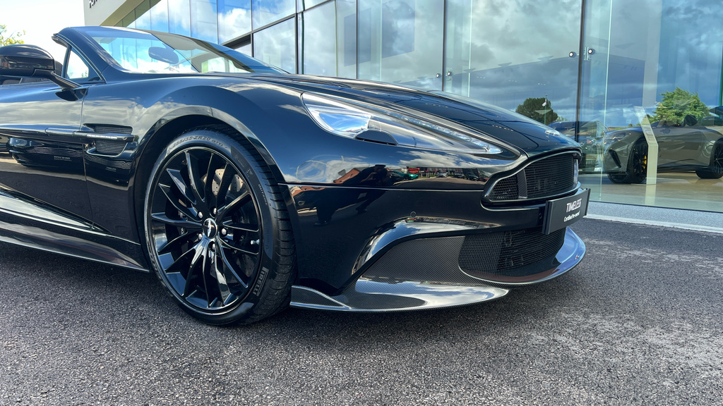 Aston Martin Vanquish V12 Black #20