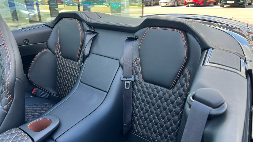 Aston Martin Vanquish V12 Black #29