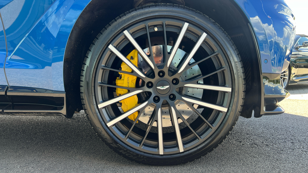 Aston Martin DBX Dbx V8 Blue #4