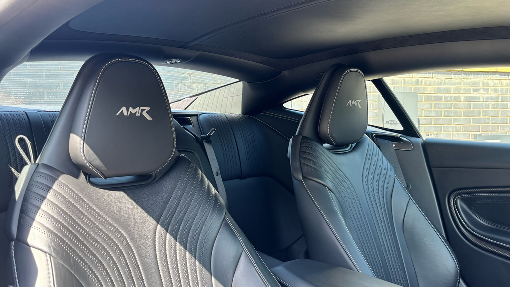 Aston Martin DB11 V8 Silver #12