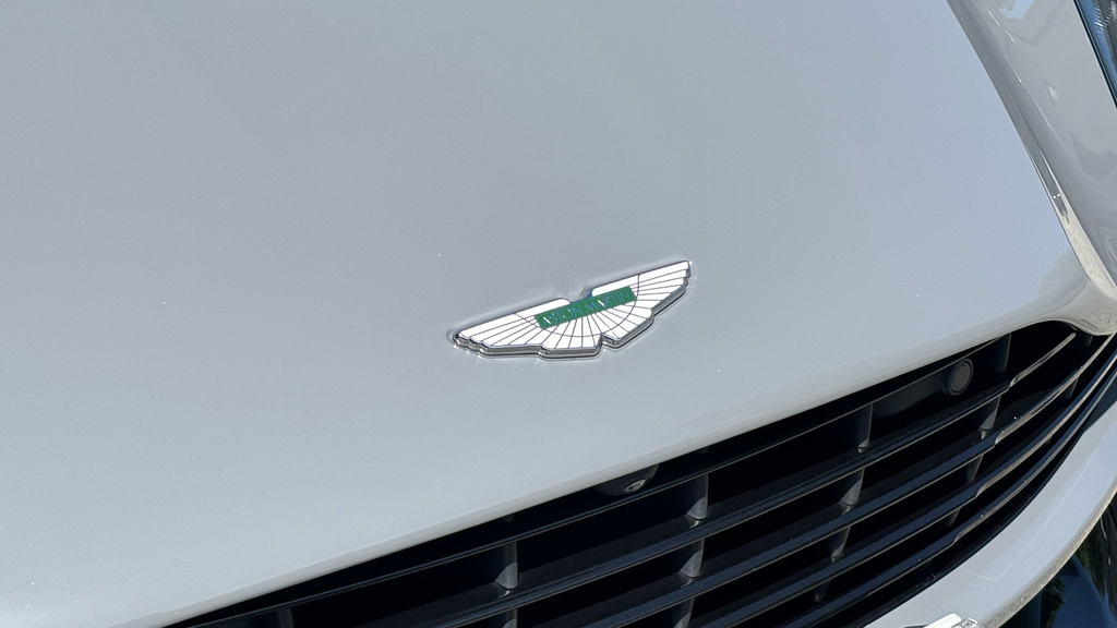 Aston Martin DB11 V8 Silver #15