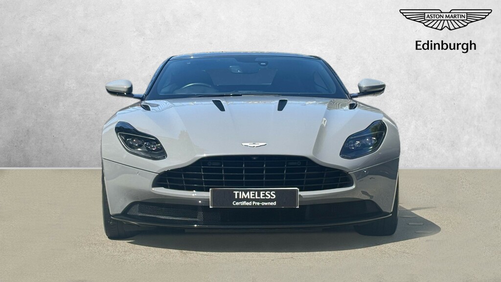 Aston Martin DB11 V8 Silver #7