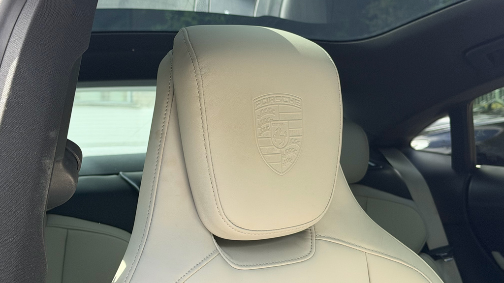 Porsche Taycan 390Kw 4S SW70SKX Grey #5