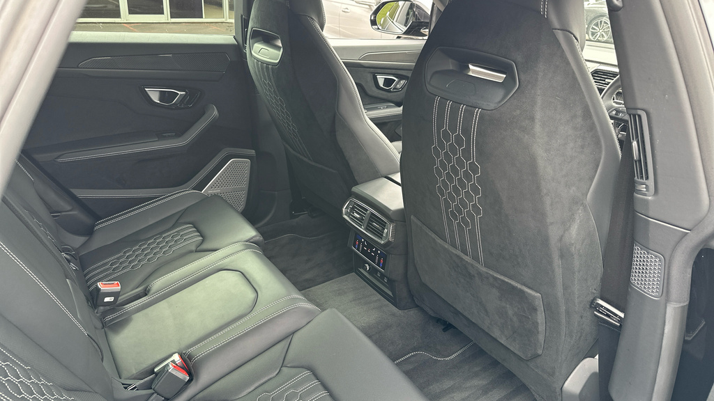 Lamborghini Urus 4.0T Fsi V8 Estate YJ72CCU Grey #32