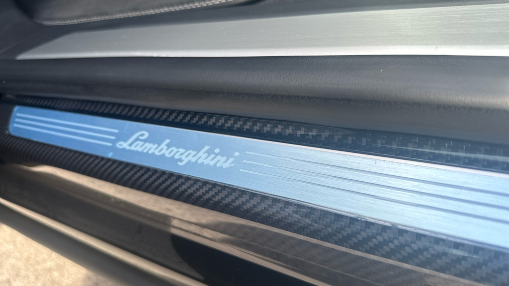 Lamborghini Urus 4.0T Fsi V8 Estate YJ72CCU Grey #29