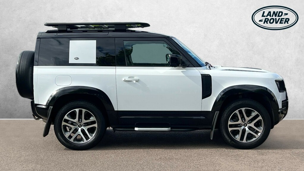 Land Rover Defender 90 X-dynamic Se 90 White #5