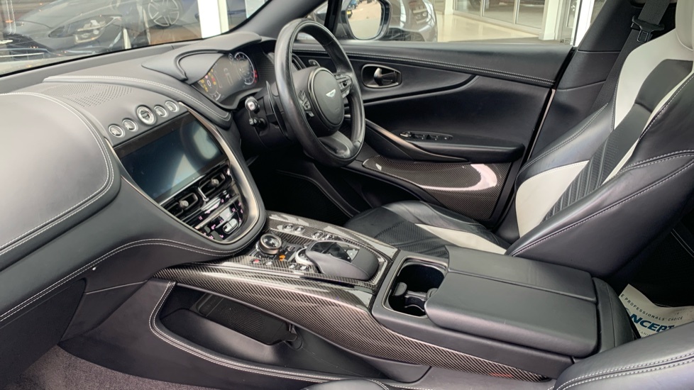 Aston Martin DBX Dbx V8 Grey #22