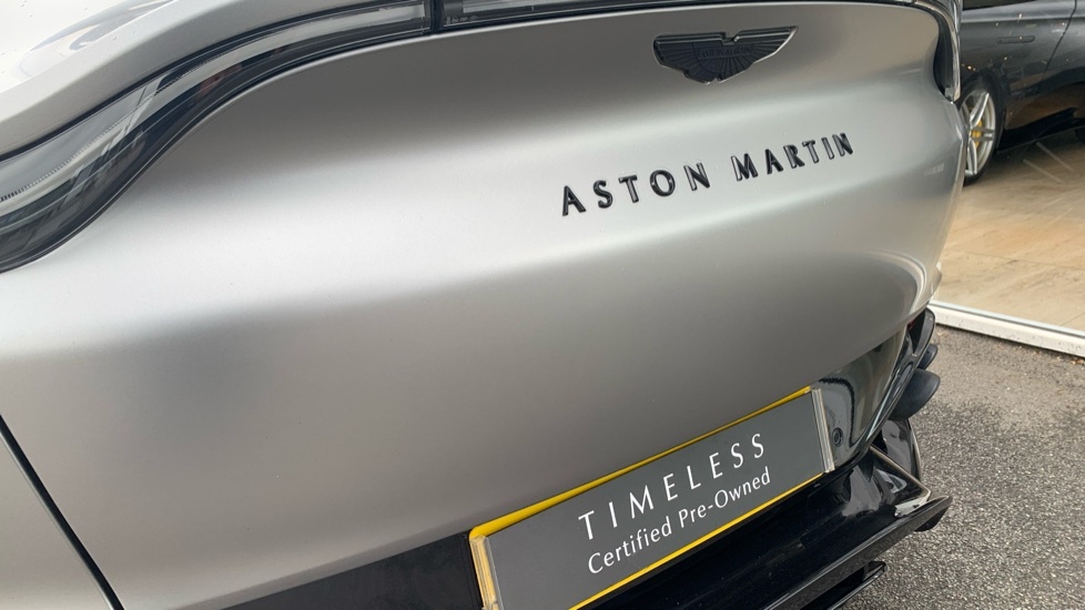 Aston Martin DBX Dbx V8 Grey #27