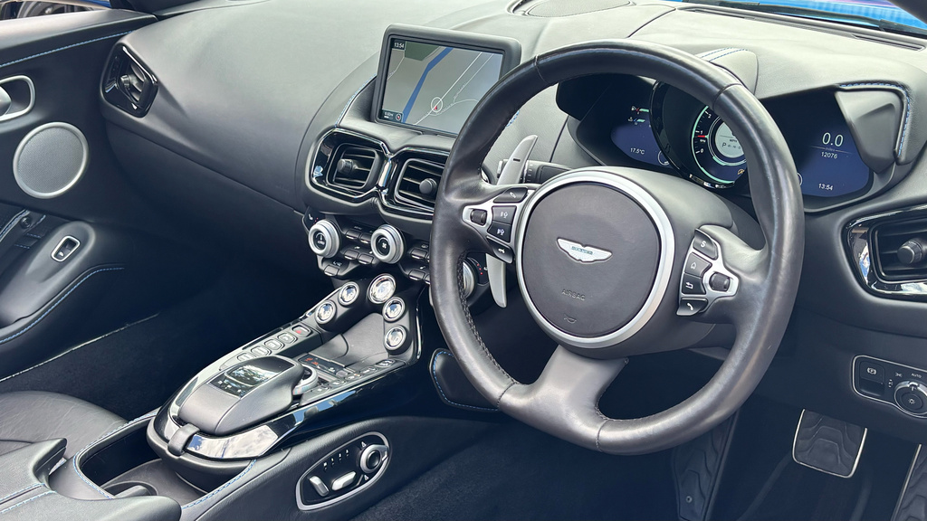 Aston Martin Vantage 4.0L V8 Roadster Blue #3