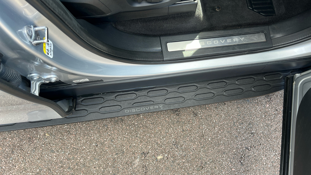 Land Rover Discovery Td4 Se Tech Black #21