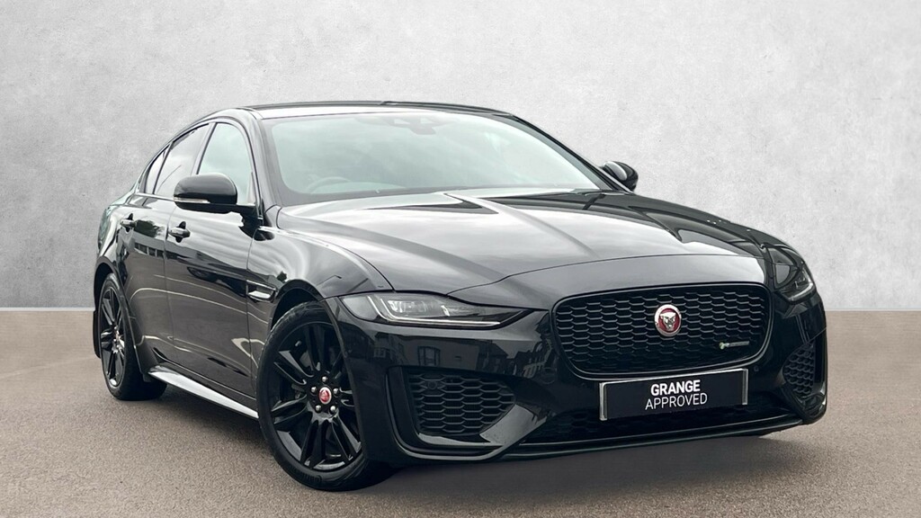 Jaguar XE R-dynamic Se Black