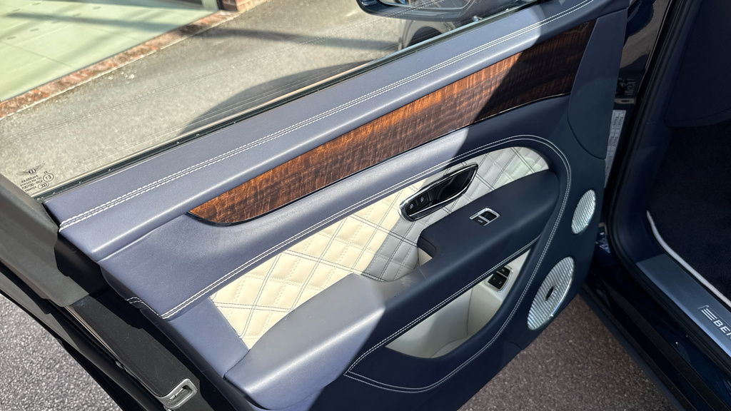Bentley Bentayga Bentayga V8 Grey #20