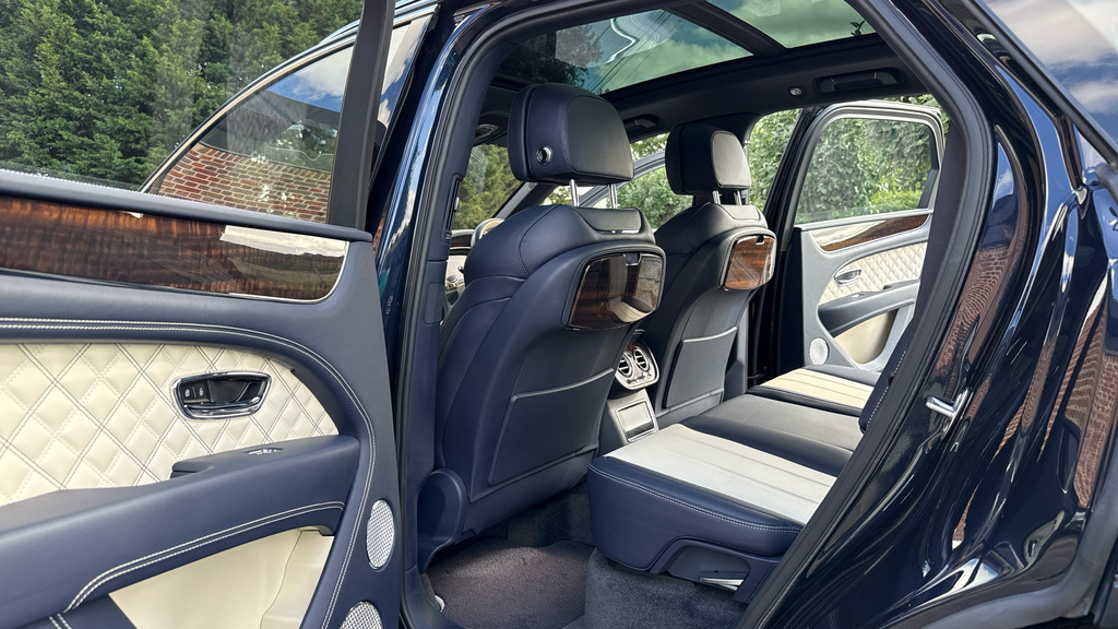 Bentley Bentayga Bentayga V8 Grey #22