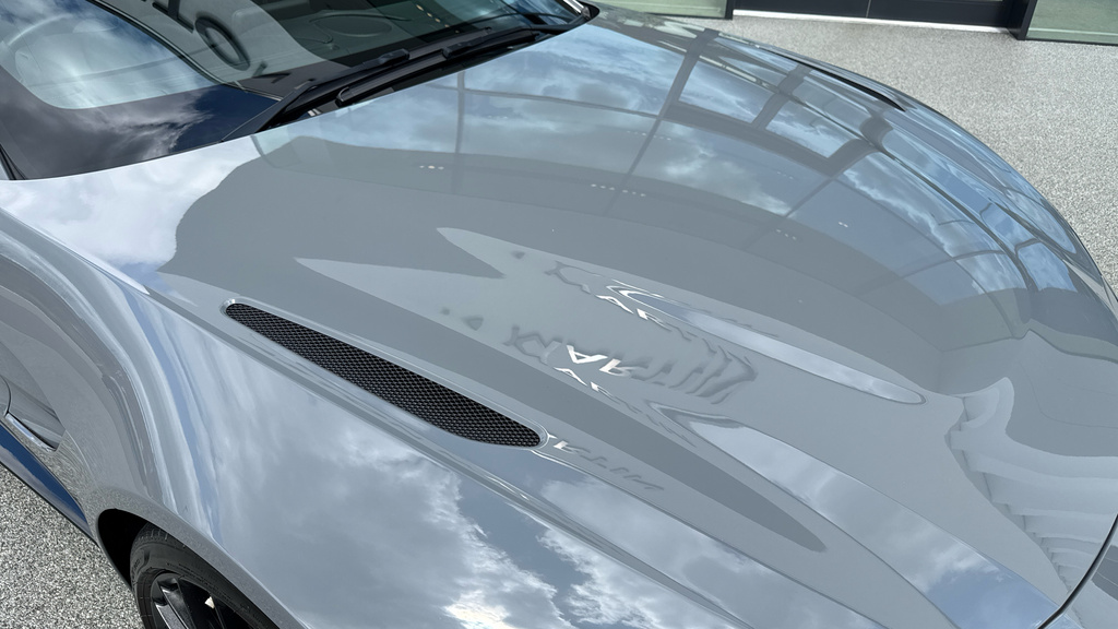 Aston Martin Vantage Sports White #16