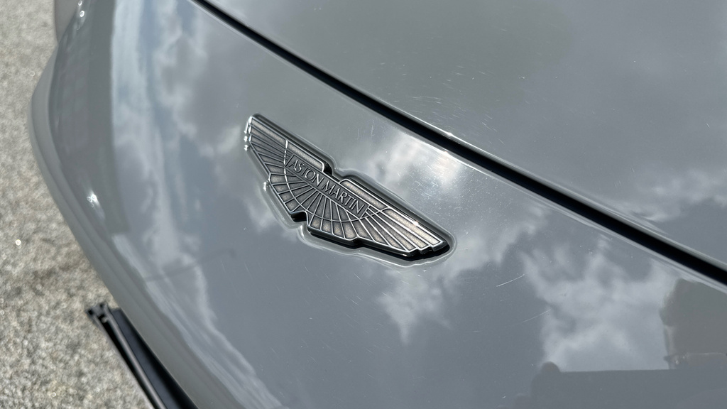 Aston Martin Vantage Sports White #14