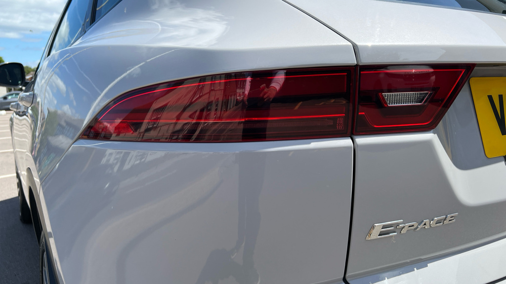 Jaguar E-Pace 2.0 S Awd 150Bhp - Rear Camera - Pan Roof - F White #41