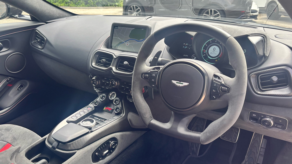 Aston Martin Vantage F1 Edition Black #3