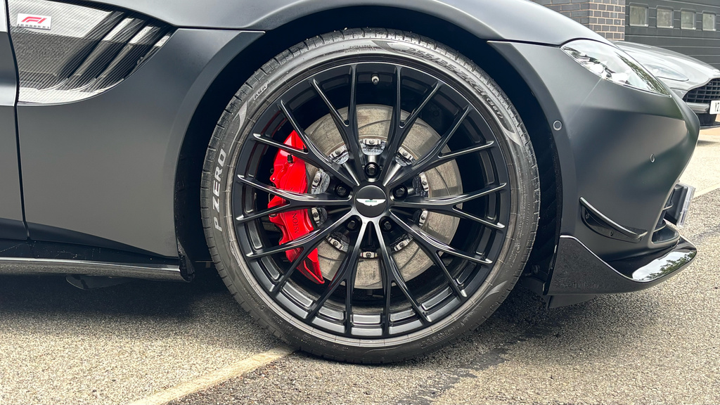 Aston Martin Vantage F1 Edition Black #4