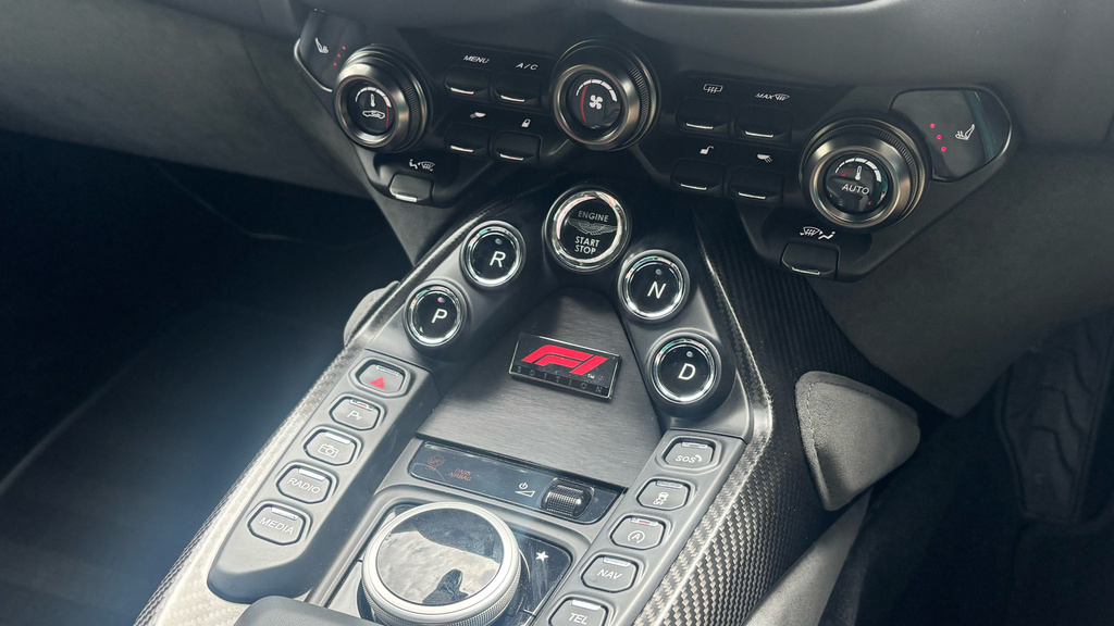 Aston Martin Vantage F1 Edition Zf 8 Speed Black #28
