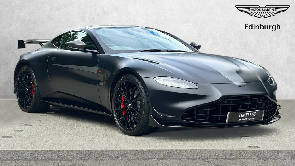 Aston Martin Vantage F1 Edition Black