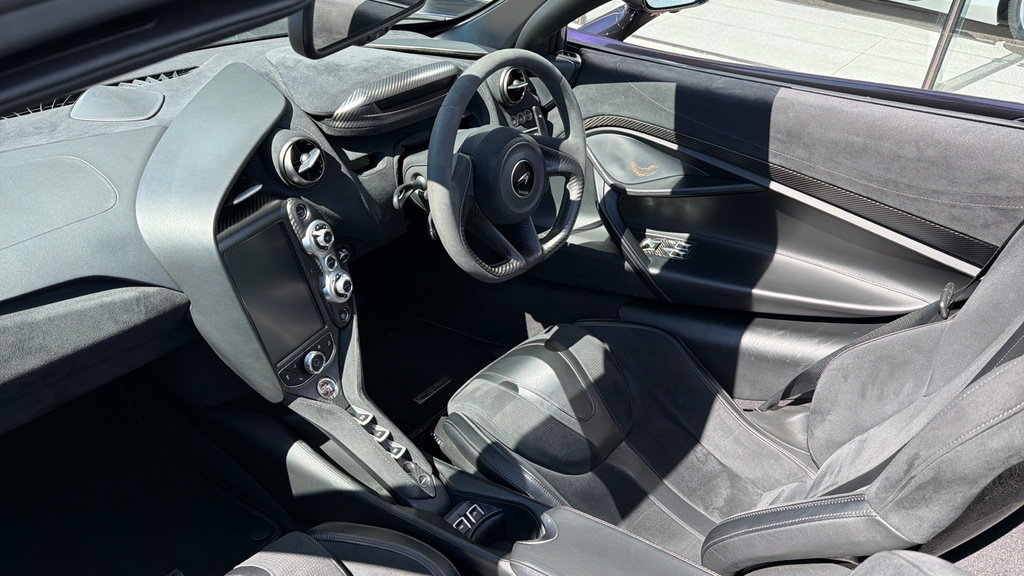 McLaren 720S 720S V8 S-a Blue #20