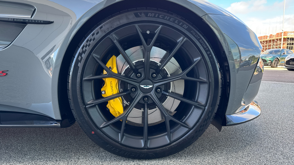 Aston Martin Vantage S Coupe 4.0 Twin Turbo Grey #4
