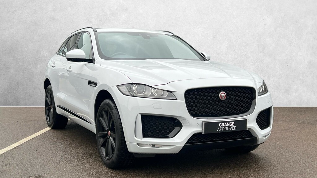Jaguar F-Pace Chequered Flag White