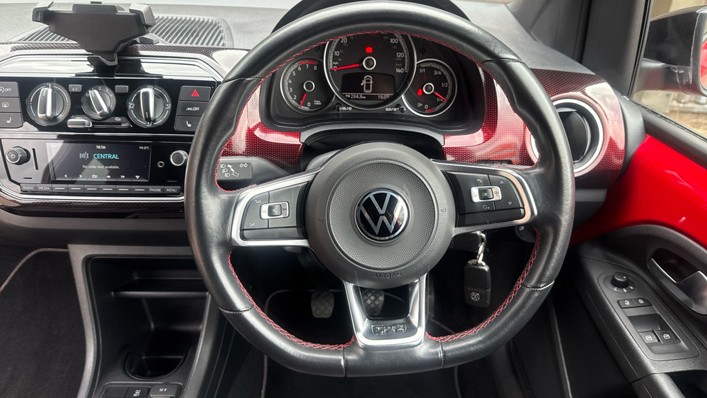 Volkswagen Up 1.0 65Ps Up Red #16