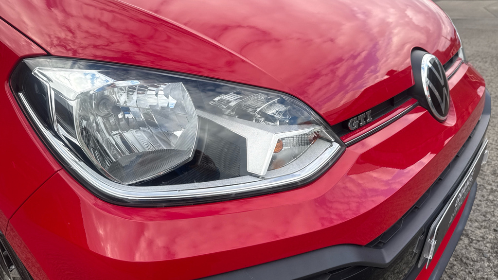 Volkswagen Up Gti Red #6