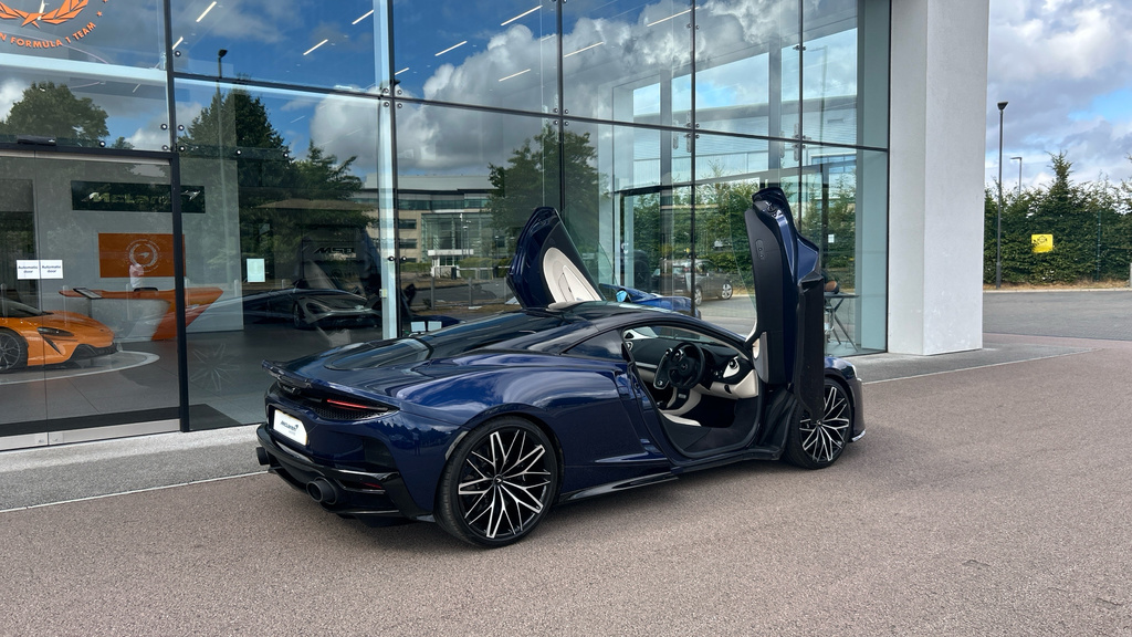 McLaren GT Premium And Practicality Pack Blue #25