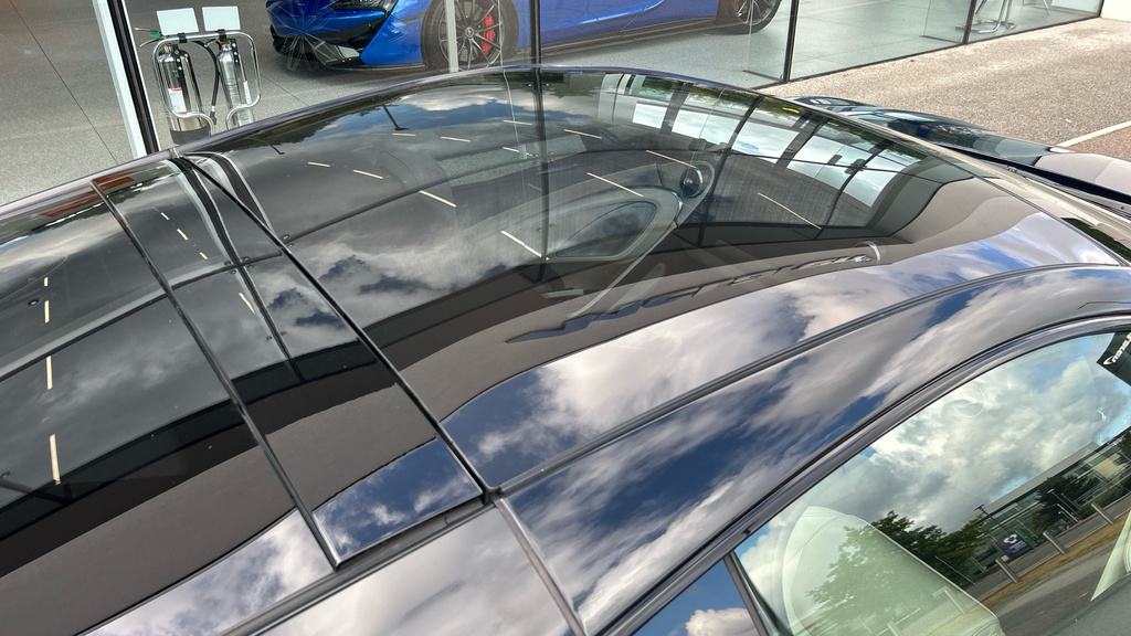 McLaren GT Premium And Practicality Pack Blue #31