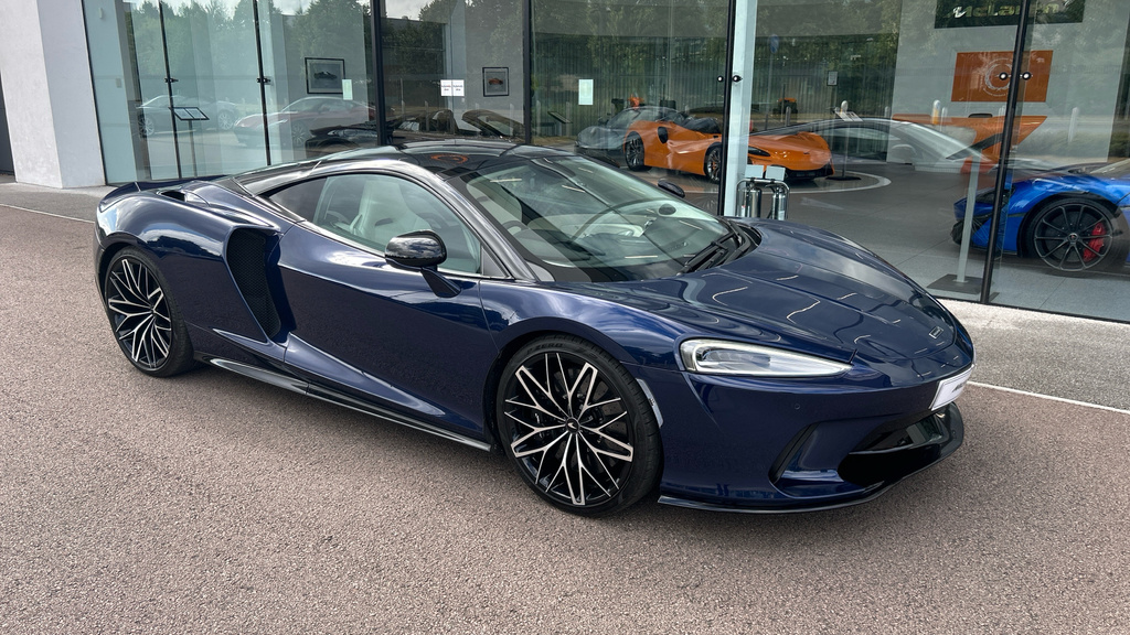 McLaren GT Premium And Practicality Pack Blue #23