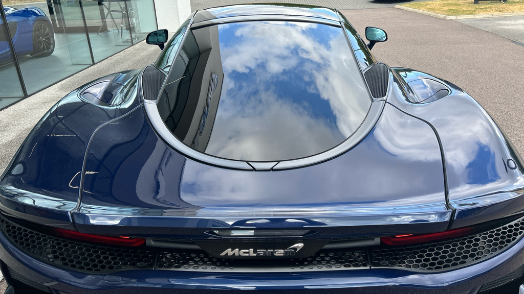 McLaren GT Premium And Practicality Pack Blue #30