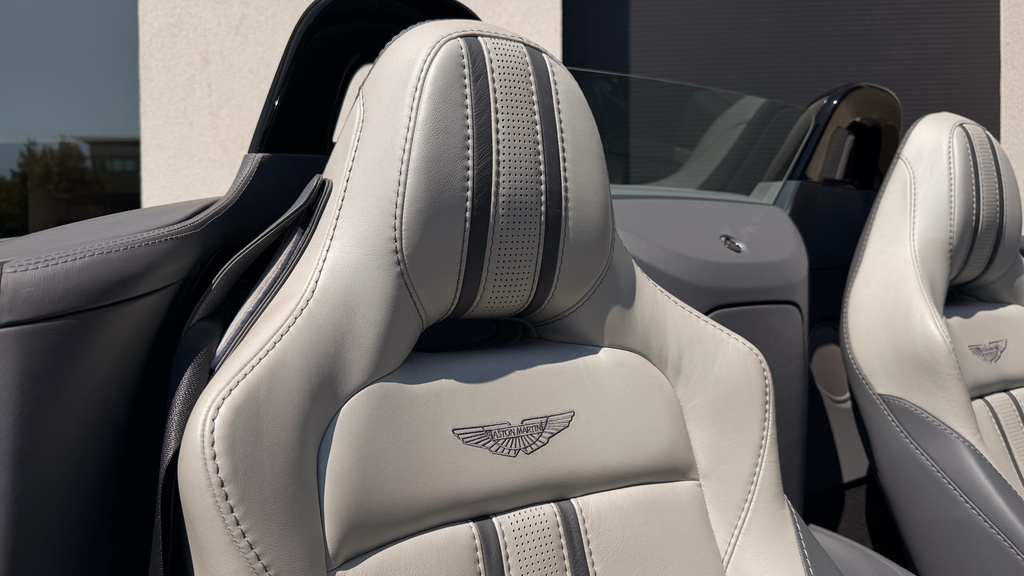 Aston Martin Vantage 4.0L V8 Roadster Silver #5