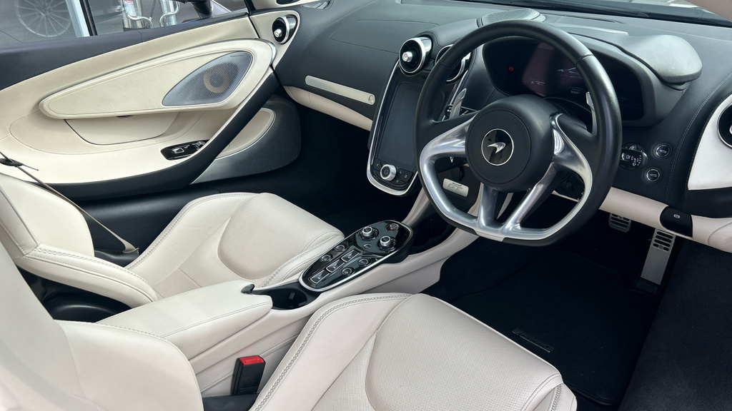 McLaren GT Premium And Practicality Pack Grey #4