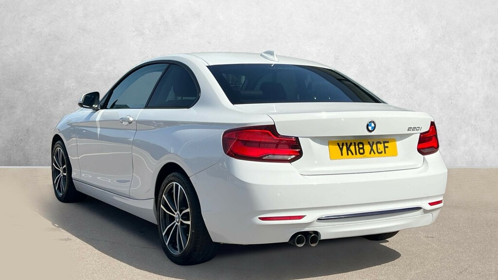 BMW 2 Series Sport White #2