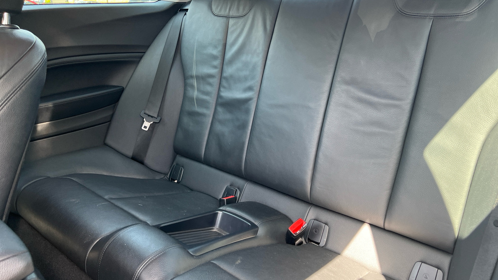 BMW 2 Series Sport White #4
